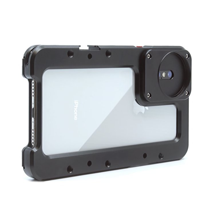 Многофункциональный чехол для iPhone. Beastcage